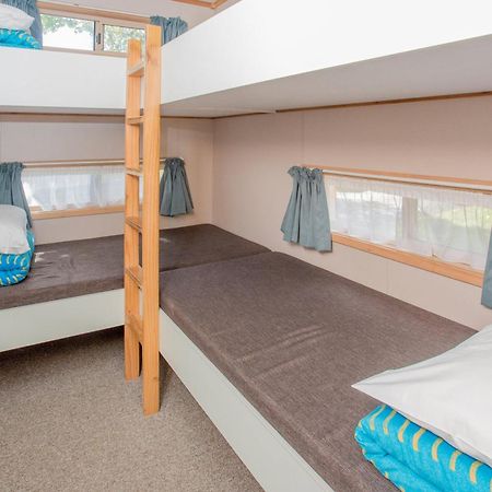 Big4 Batemans Bay At Easts Riverside Holiday Park Room photo