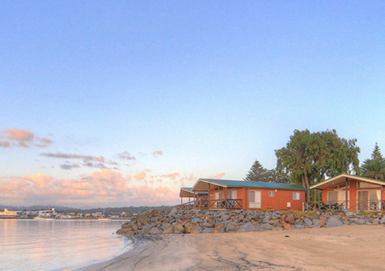 Big4 Batemans Bay At Easts Riverside Holiday Park Room photo