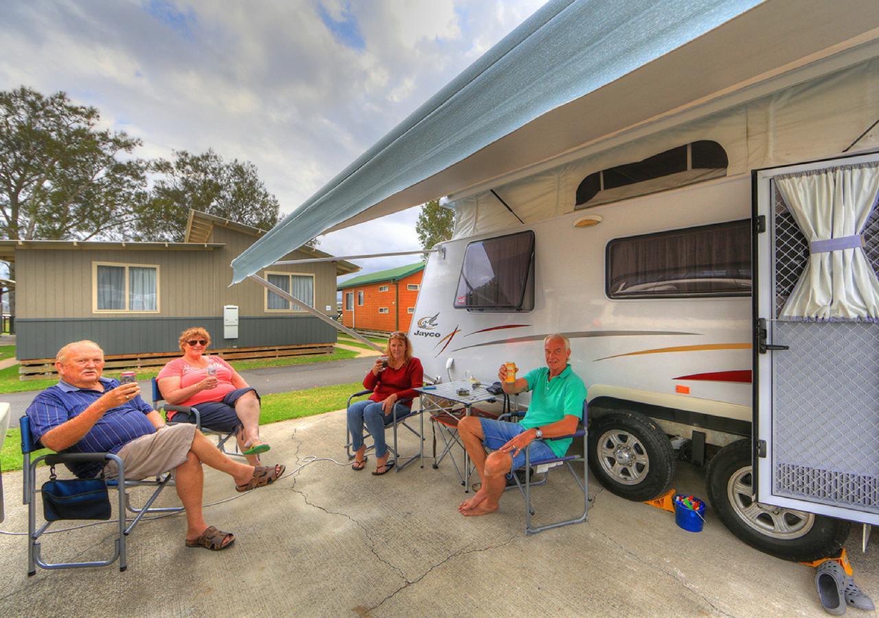 Big4 Batemans Bay At Easts Riverside Holiday Park Room photo